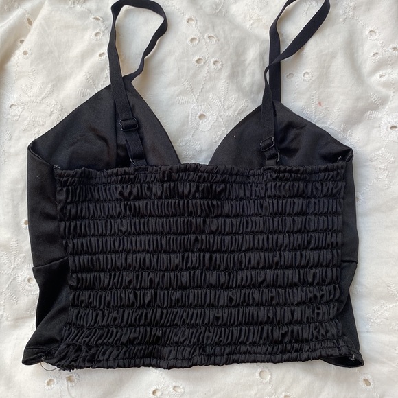 Satin style tank - Picture 2 of 3